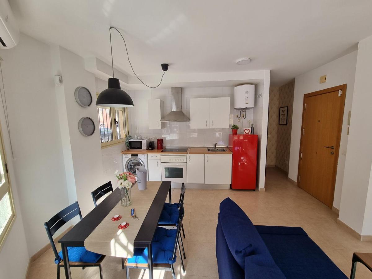 Sea & Wave Maria Boutique Apartment Malaga Exterior photo
